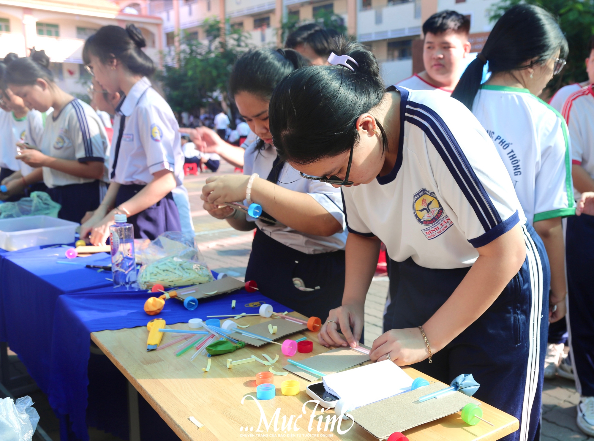 Rộn ràng không khí Ngày hội STEM tại Trường THPT Bình Tân- Ảnh 3. Rộn ràng không khí Ngày hội STEM tại Trường THPT Bình Tân- Ảnh 3.