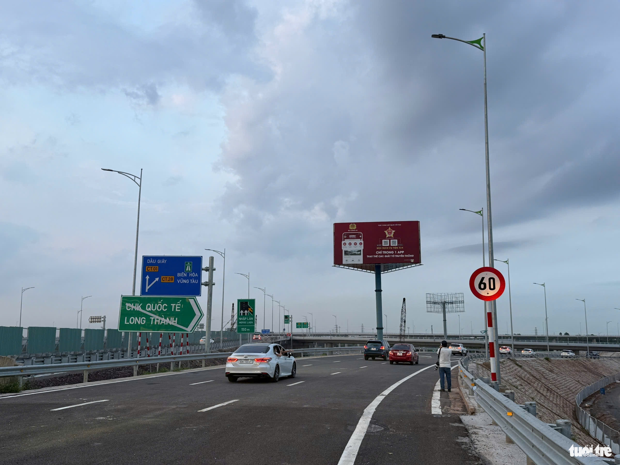 cao tốc - Ảnh 1.