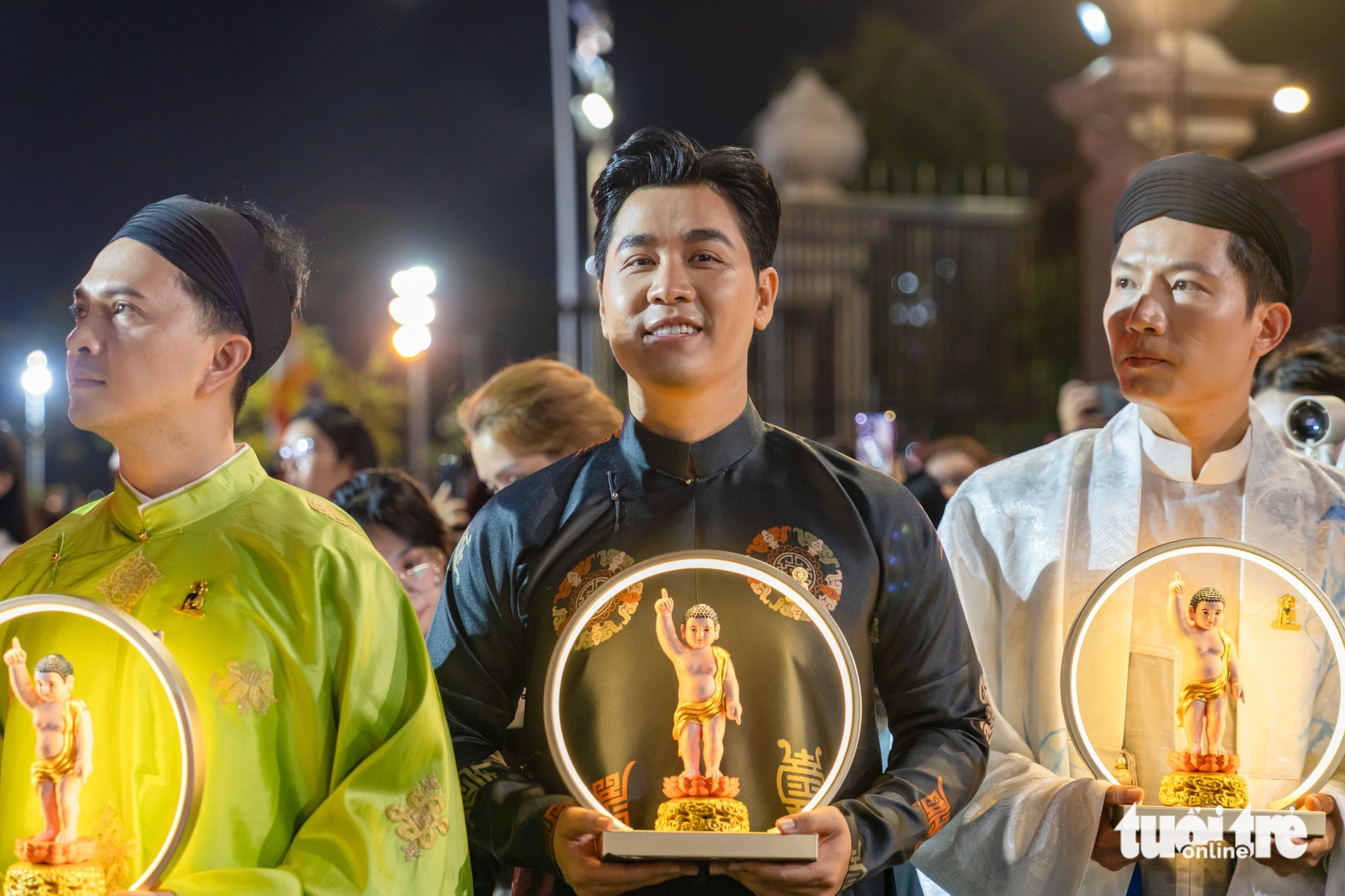 Phật đản - Ảnh 11.
