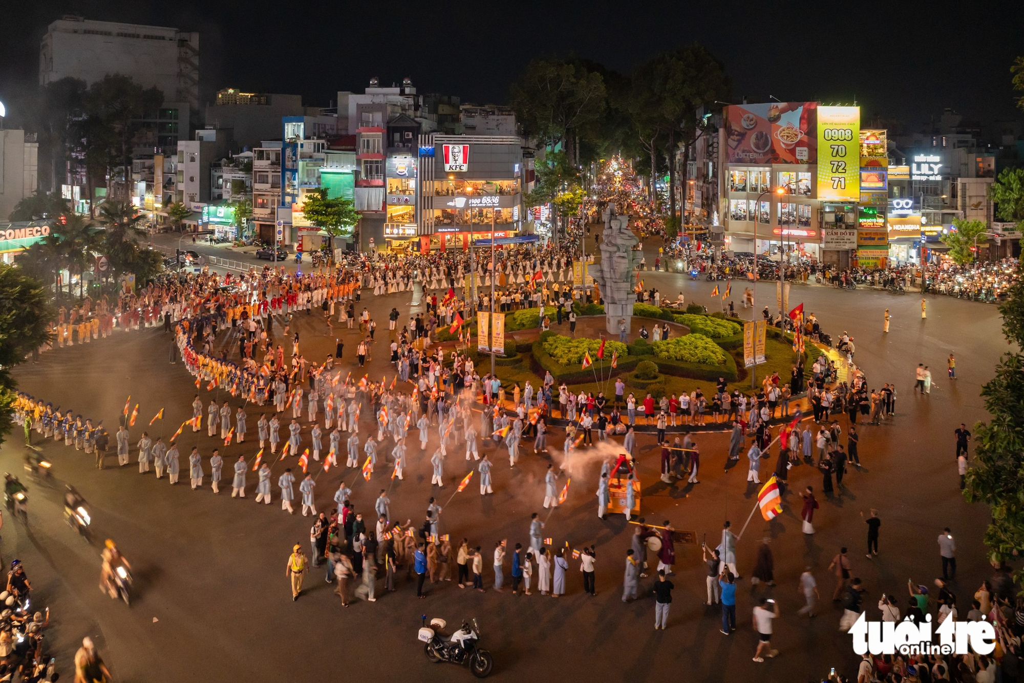 Phật đản - Ảnh 8.