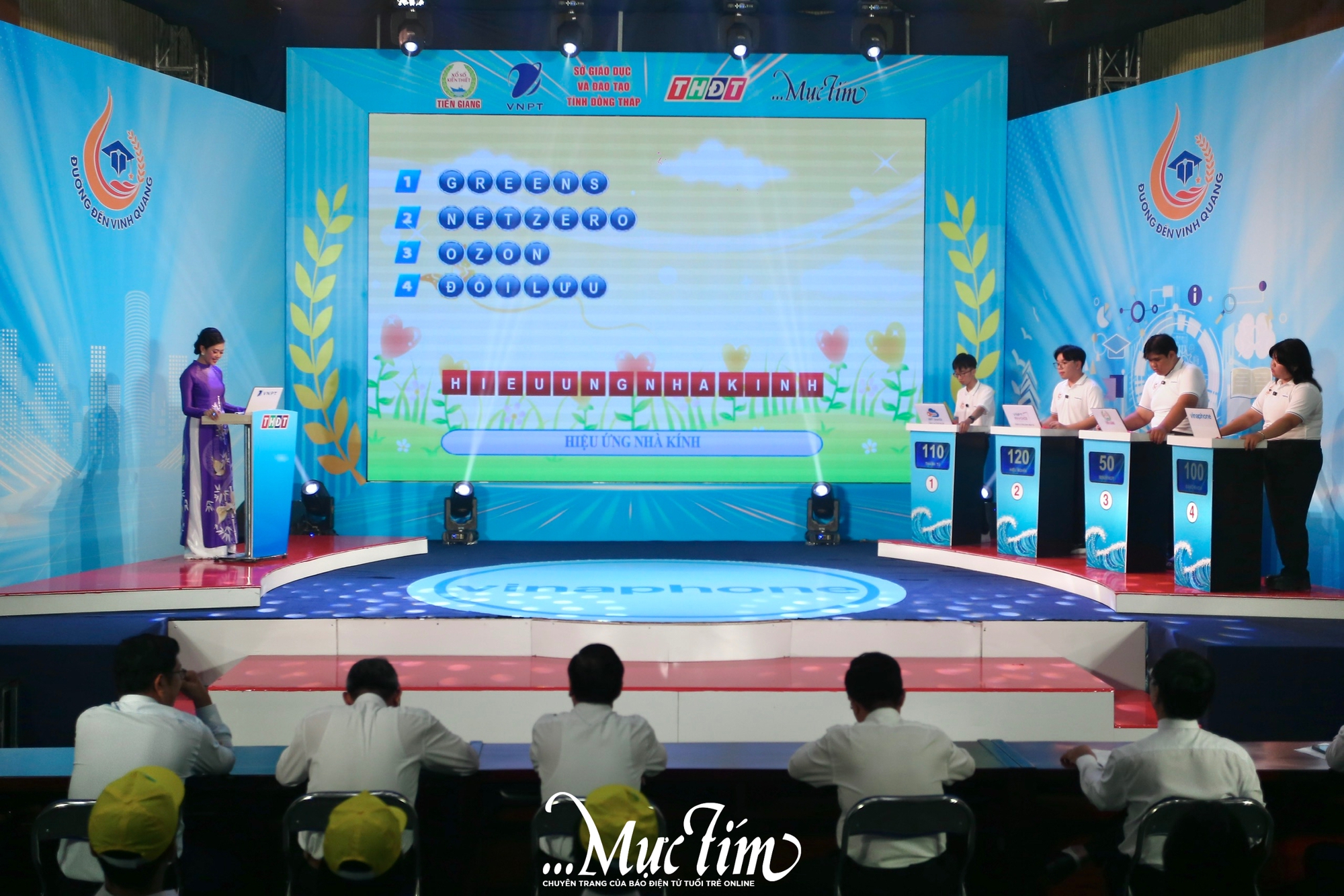 Thắng sát nút, đại diện Trường THPT chuyên Nguyễn Quang Diêu giành vé thi quý 2 Đường đến vinh quang- Ảnh 3. Thắng sát nút, đại diện Trường THPT chuyên Nguyễn Quang Diêu giành vé thi quý 2 Đường đến vinh quang- Ảnh 3.