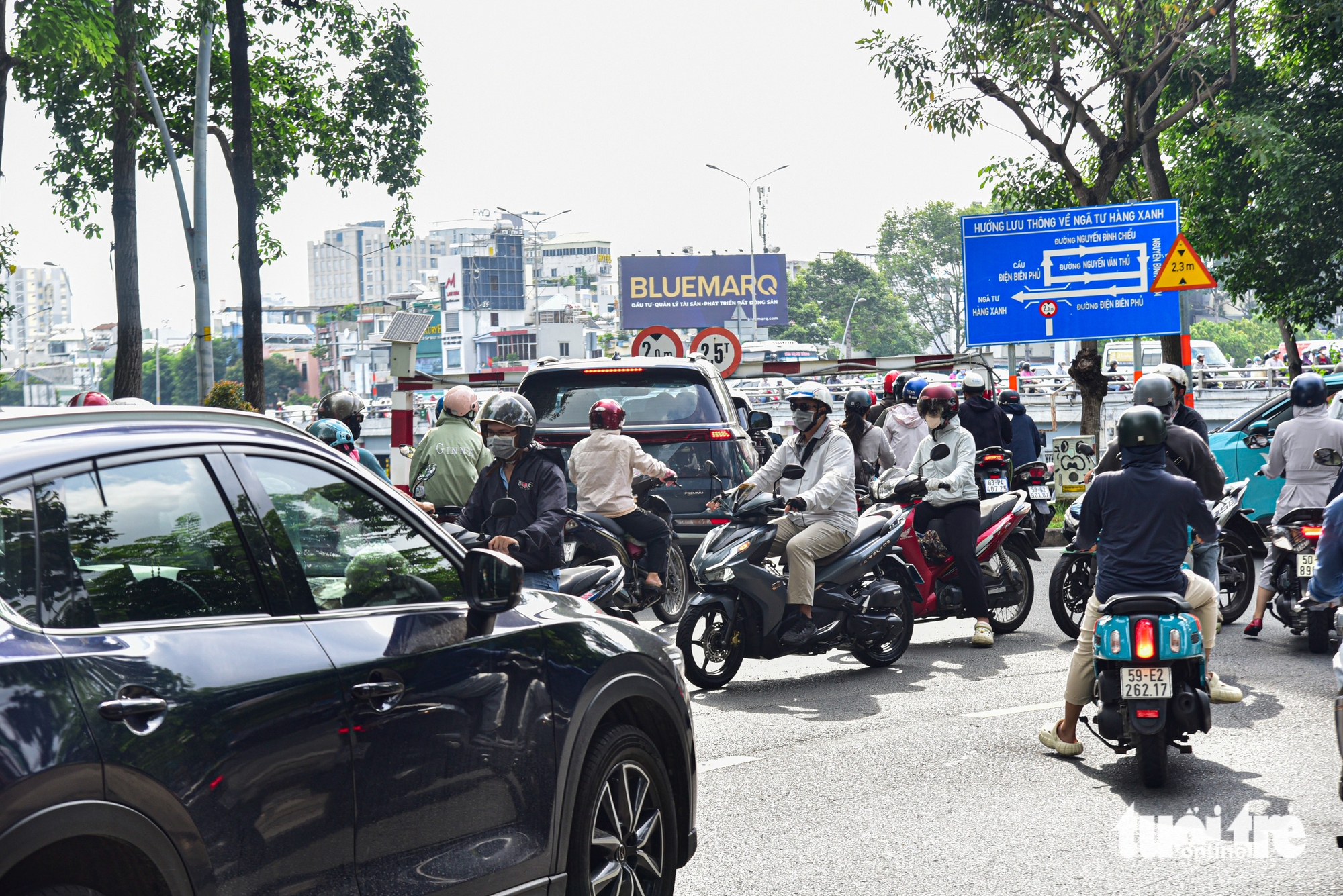 vòng xoay Điện Biên Phủ - Ảnh 5.