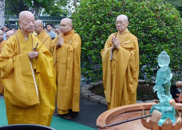Phật đản - Ảnh 1.