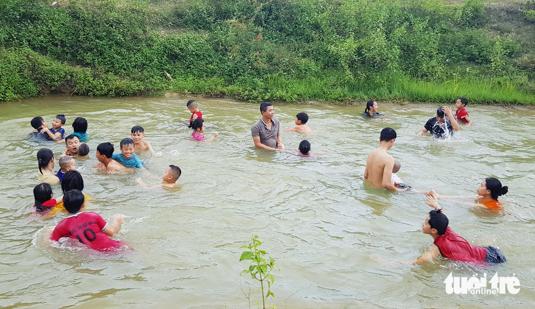 trốn nắng - Ảnh 12.