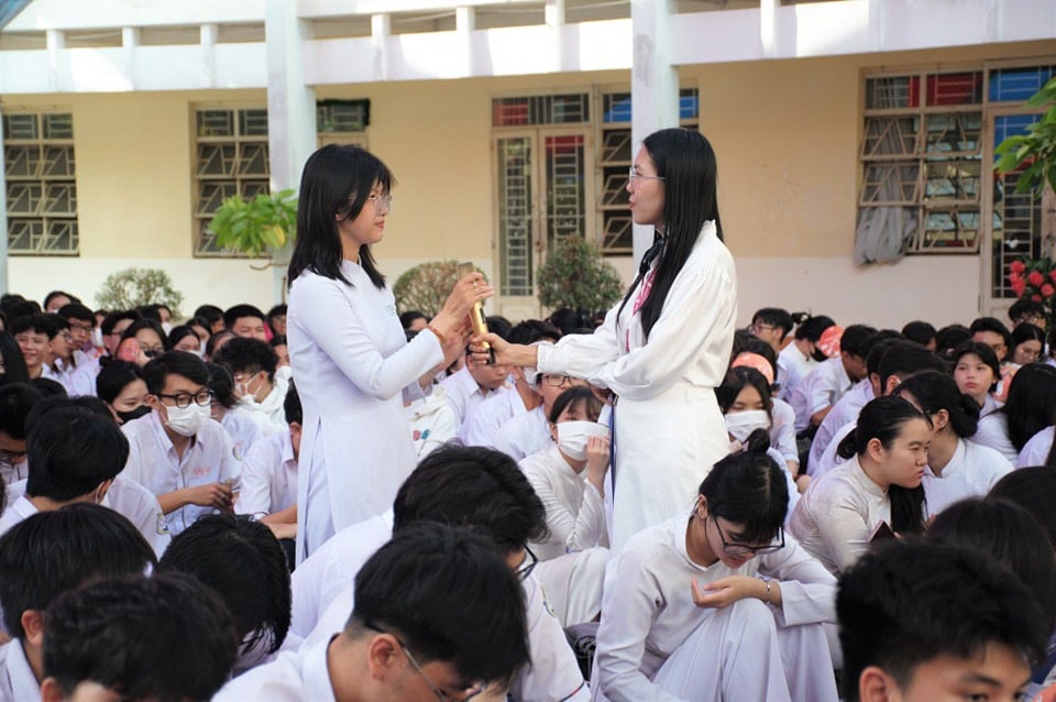 Vietnam seeks stronger reproductive healthcare as safe sex awareness remains low- Ảnh 1.