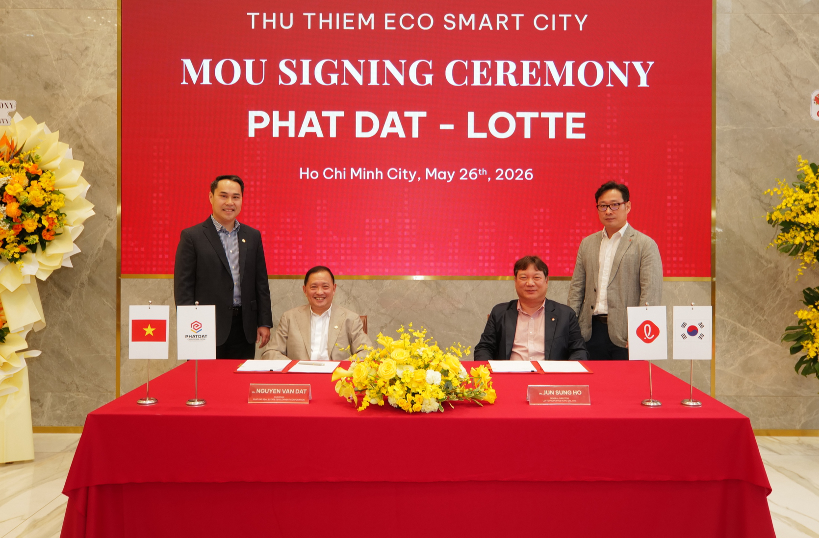 Phát Đạt và Lotte 'bắt tay' tại Thủ Thiêm: Siêu thương vụ nâng tầm vị thế doanh nghiệp nội? - Ảnh 1.