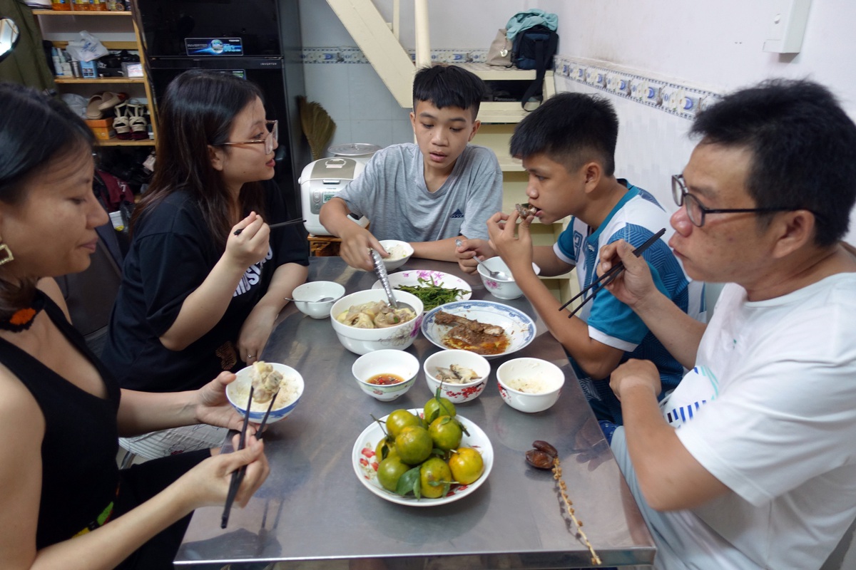 trở về - Ảnh 1.