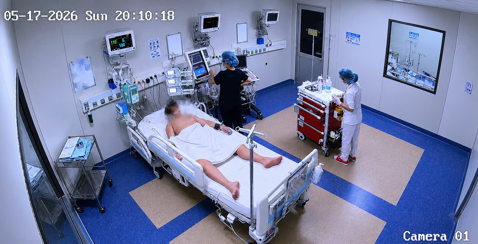 Cứu bé trai 13 tuổi đột ngột mắc viêm màng não mủ, phù não nguy kịch - Ảnh 1.