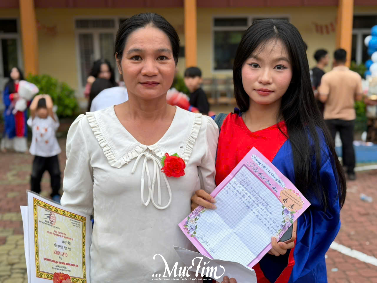 Teen 12 Trường THPT Tạ Quang Bửu viết thư tay gửi phụ huynh trong lễ tri ân và trưởng thành - Ảnh 6.