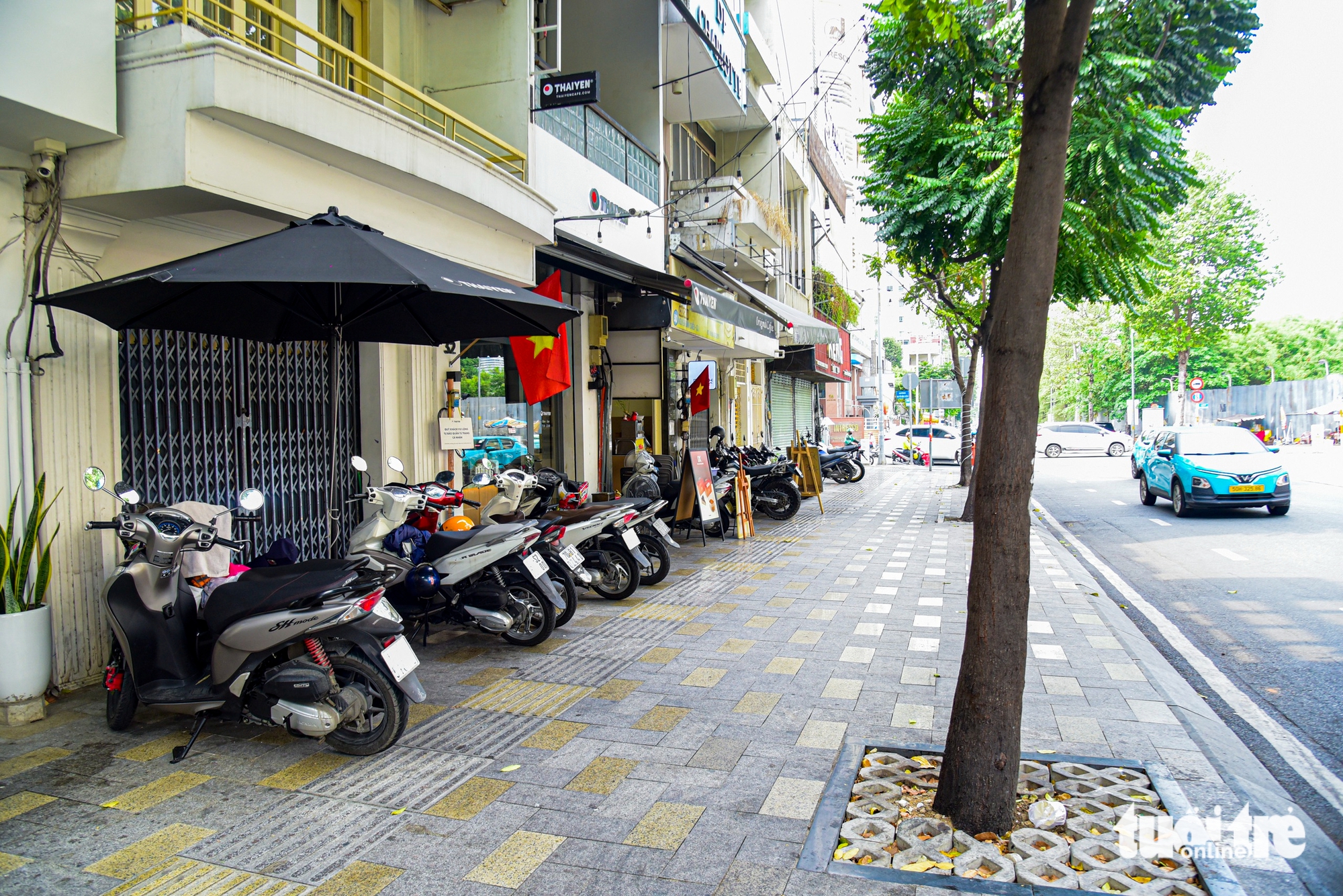 vỉa hè - Ảnh 5.