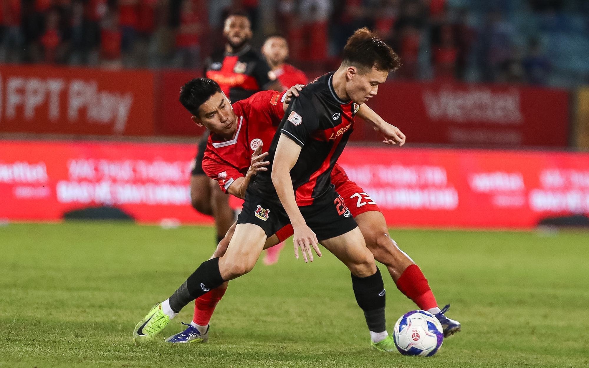 Cuộc đối đầu hấp dẫn giữa Thể Công - Viettel và Ninh Bình tại vòng 21 V-League