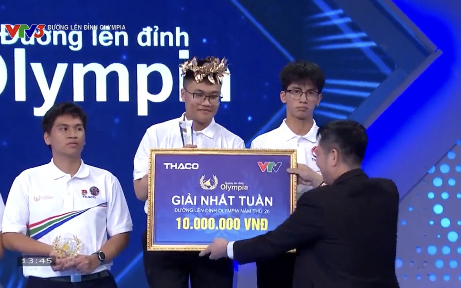 Về đích ấn tượng, nam sinh Hải Phòng giành vòng nguyệt quế Đường lên đỉnh Olympia- Ảnh 2.