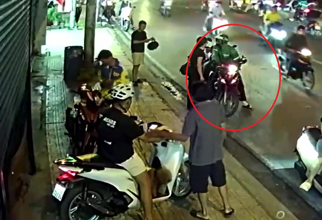 xe ôm công nghệ - Ảnh 3.