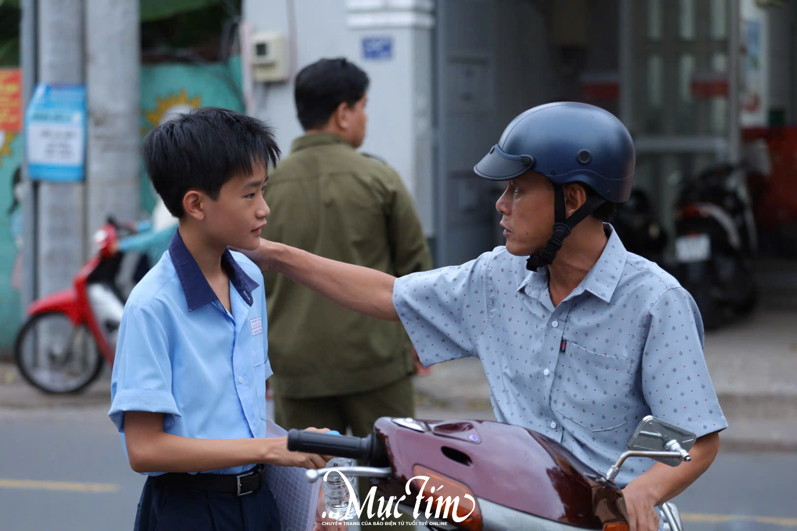 Sáng nay, hơn 151.000 thí sinh thi vào lớp 10 tại TP.HCM - Ảnh 4.