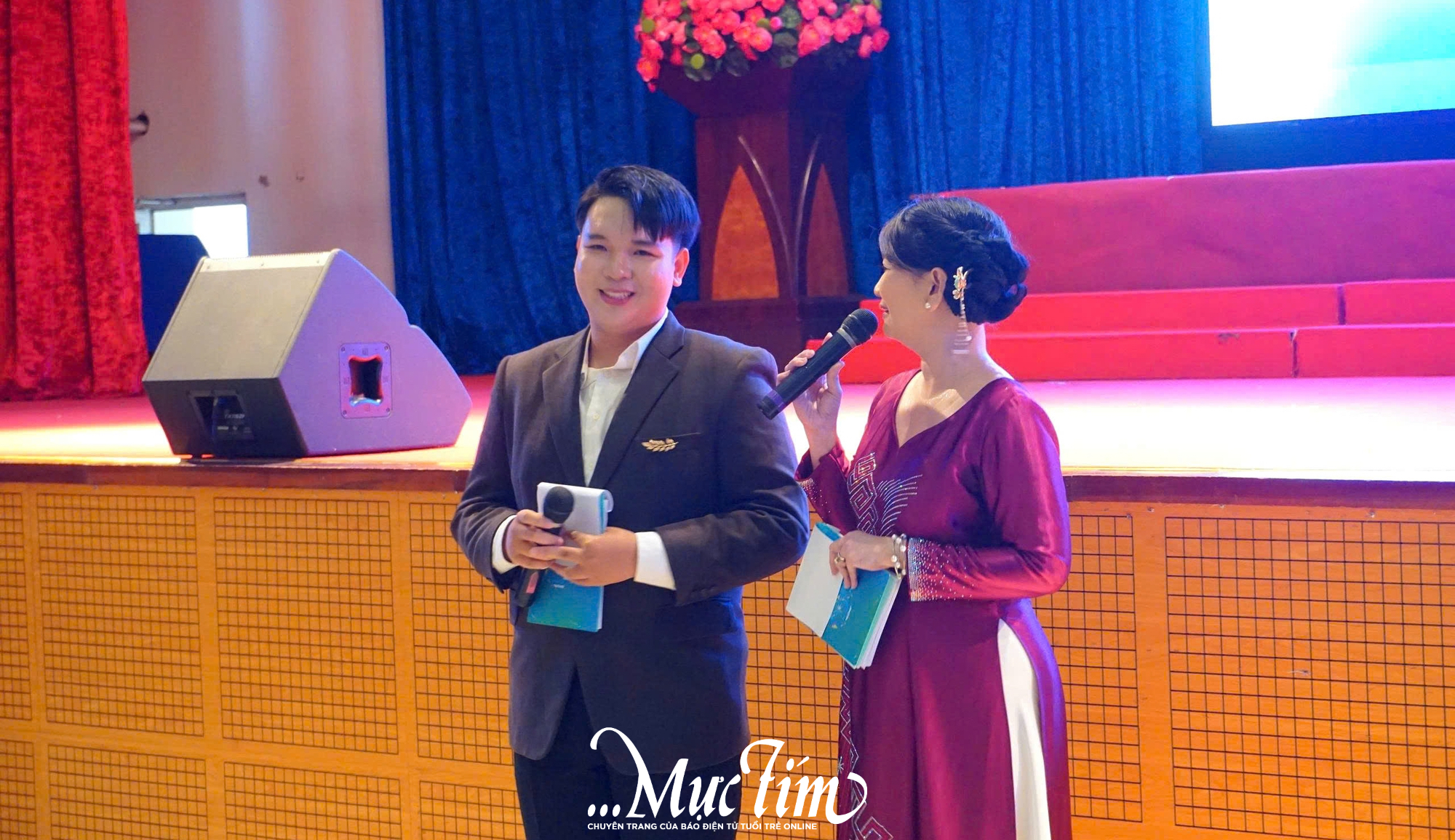 Những khung hình ấm áp ngày ra trường của teen 'nhà J' - Ảnh 4.