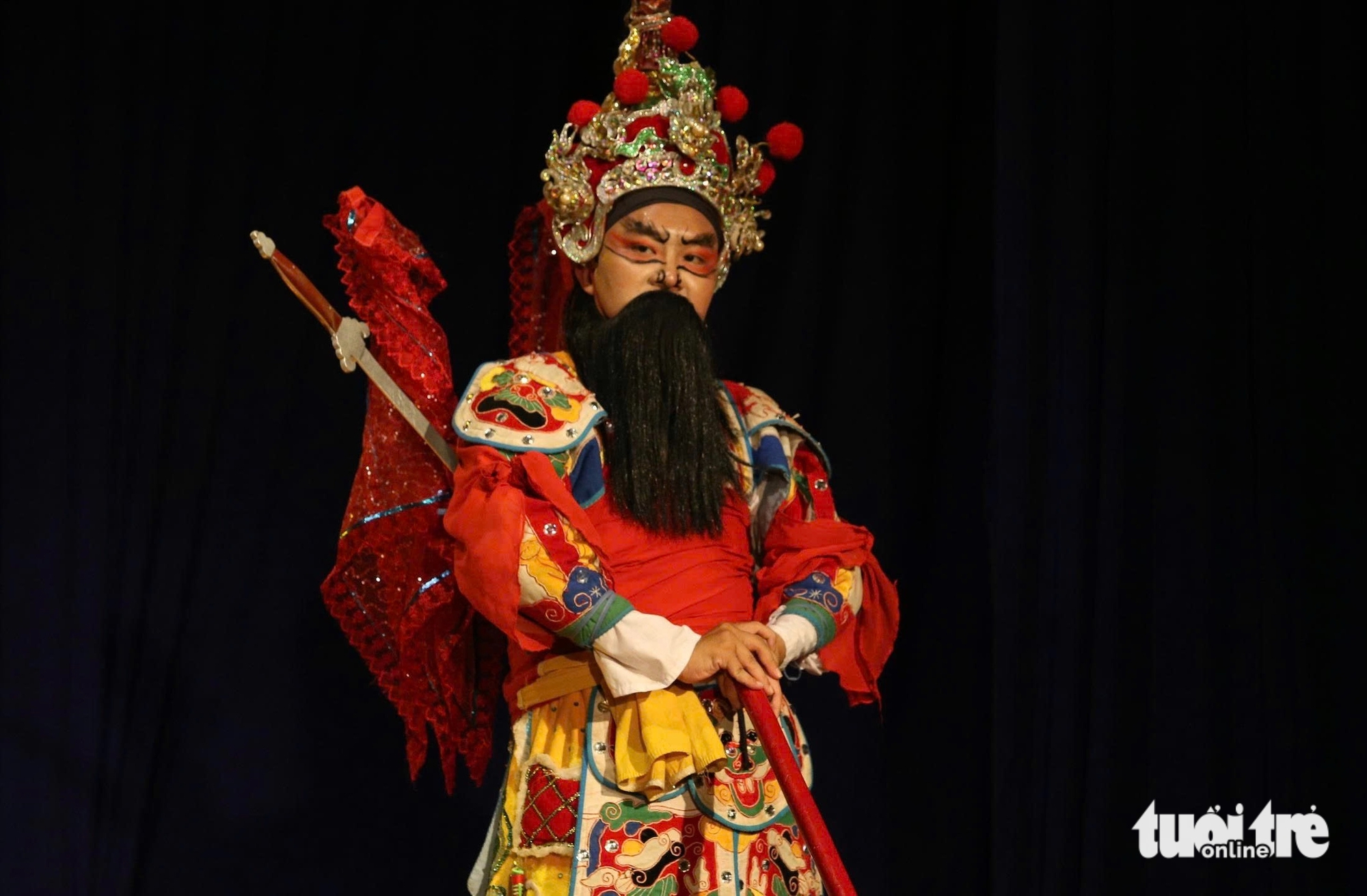 sân khấu - Ảnh 4.