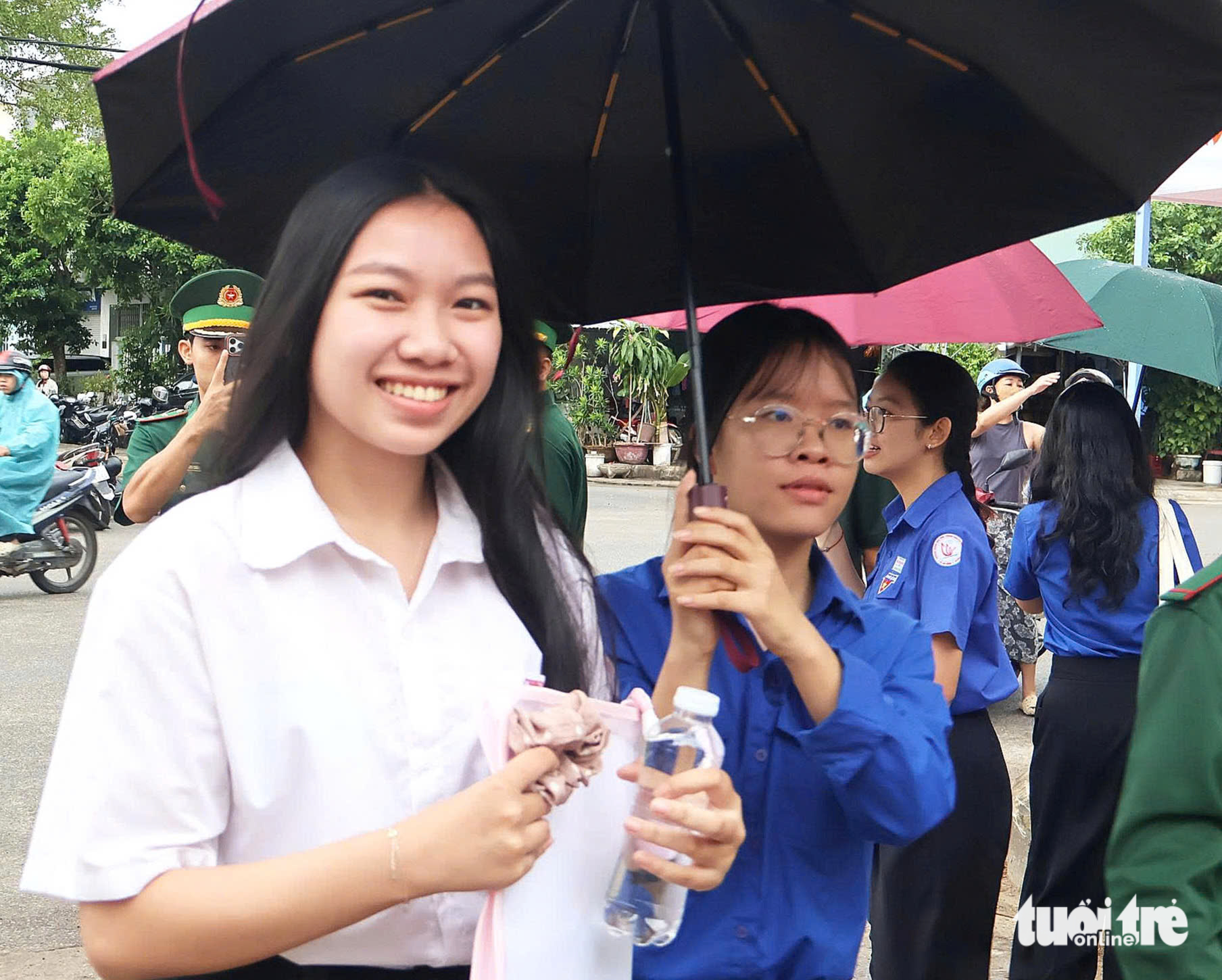 mùa thi - Ảnh 11.