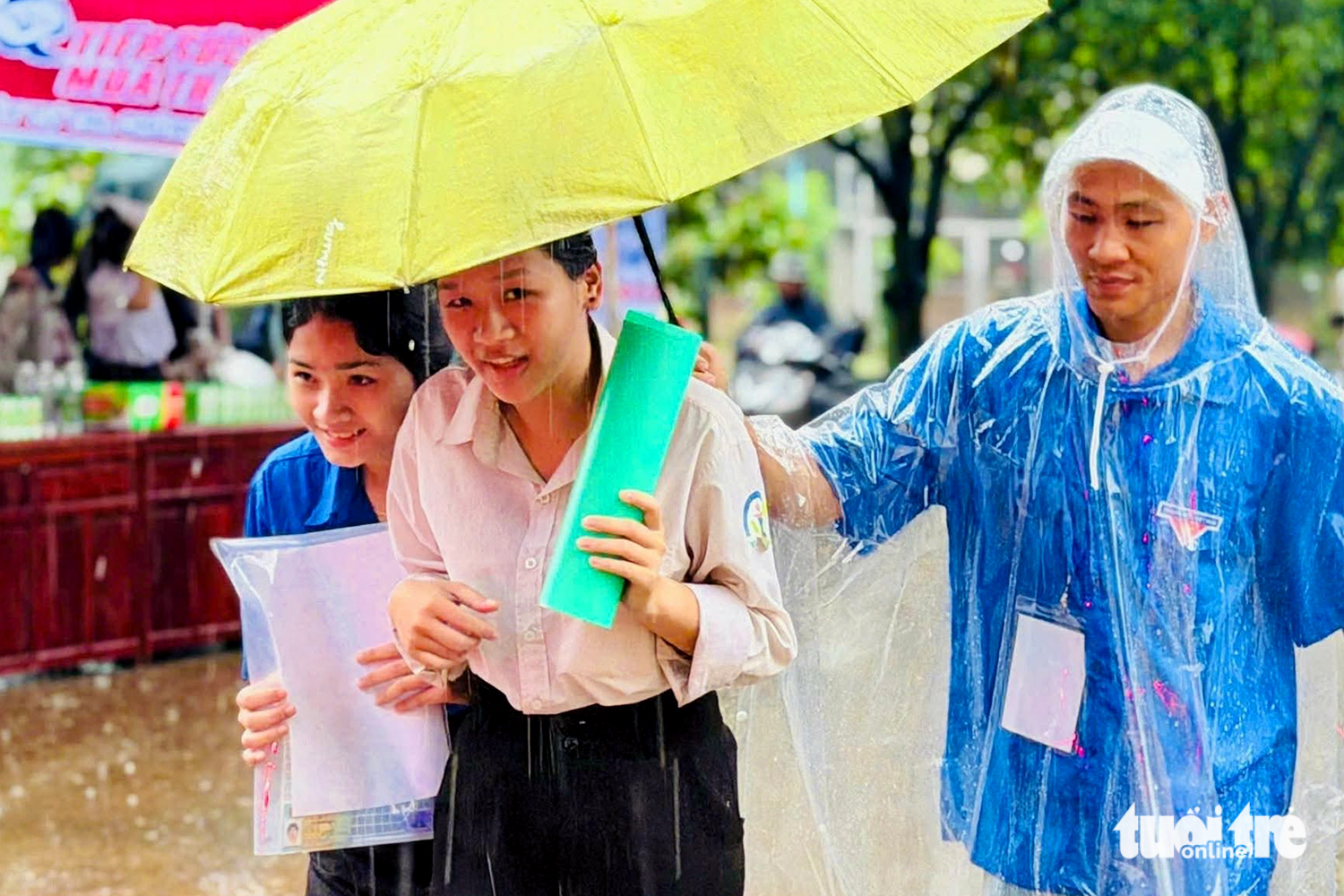mùa thi - Ảnh 1.