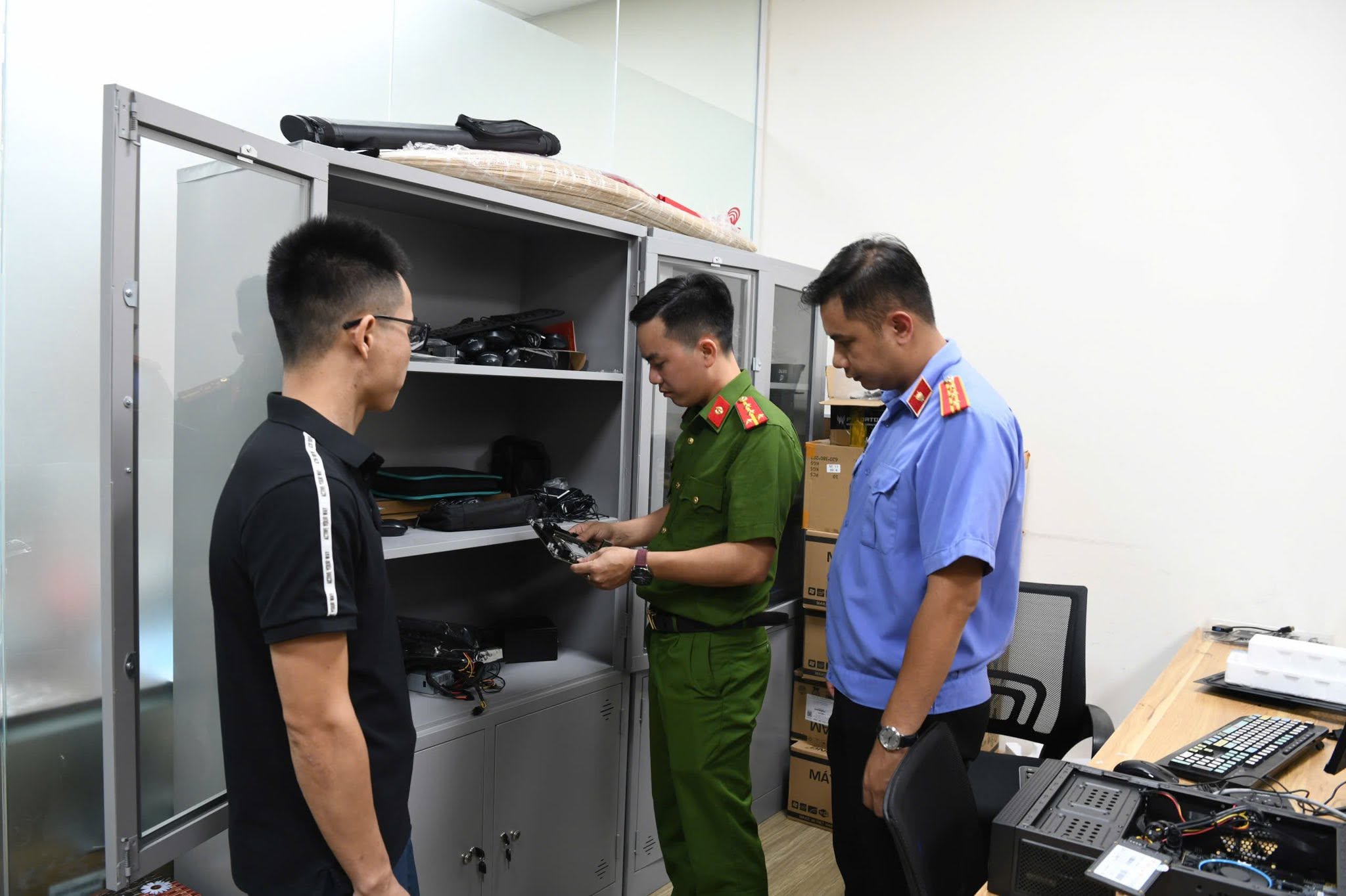 Microsoft Office - Ảnh 5.