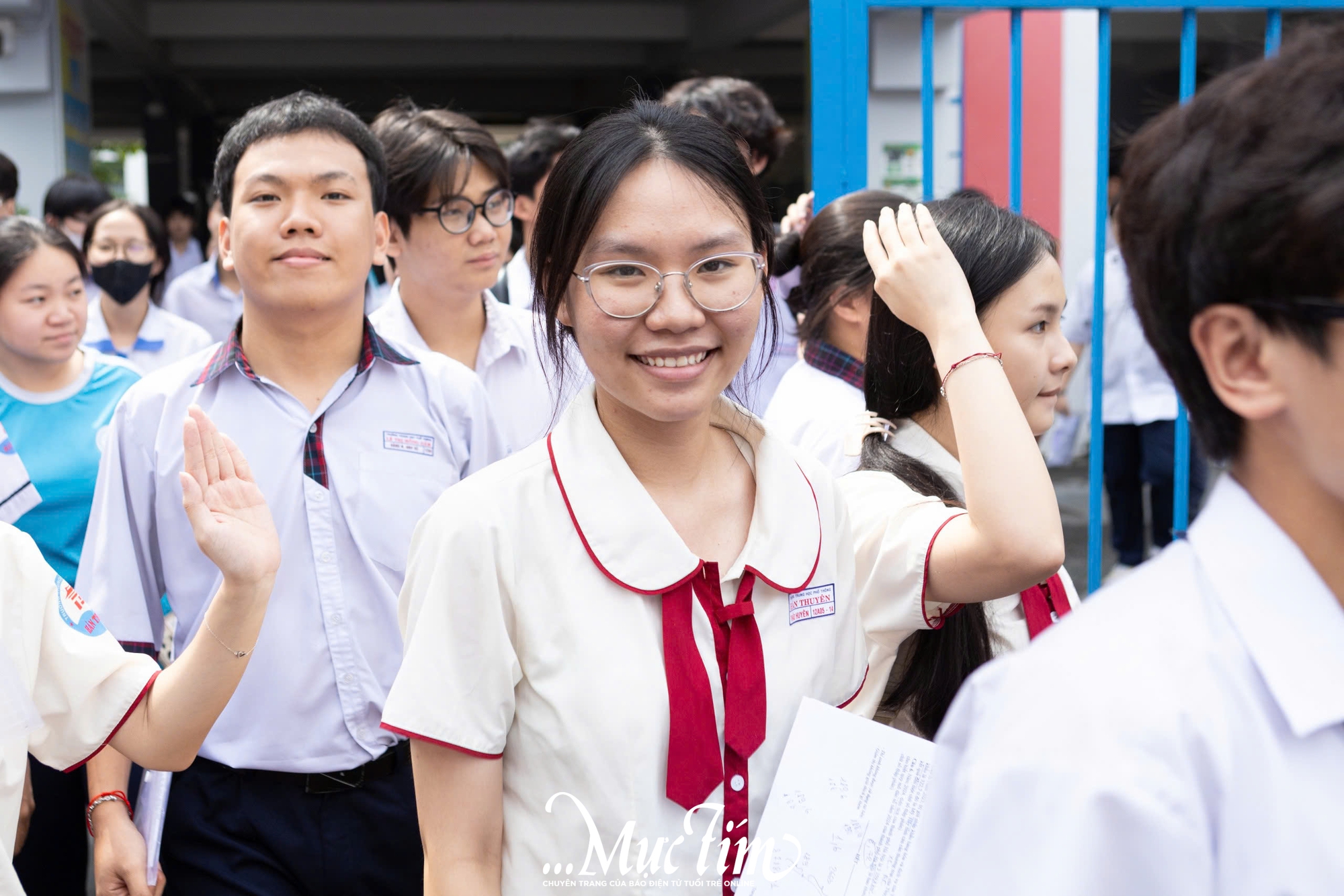 Khép lại kỳ thi tốt nghiệp THPT, teen 2k8 tự thưởng cho mình điều gì?- Ảnh 1.