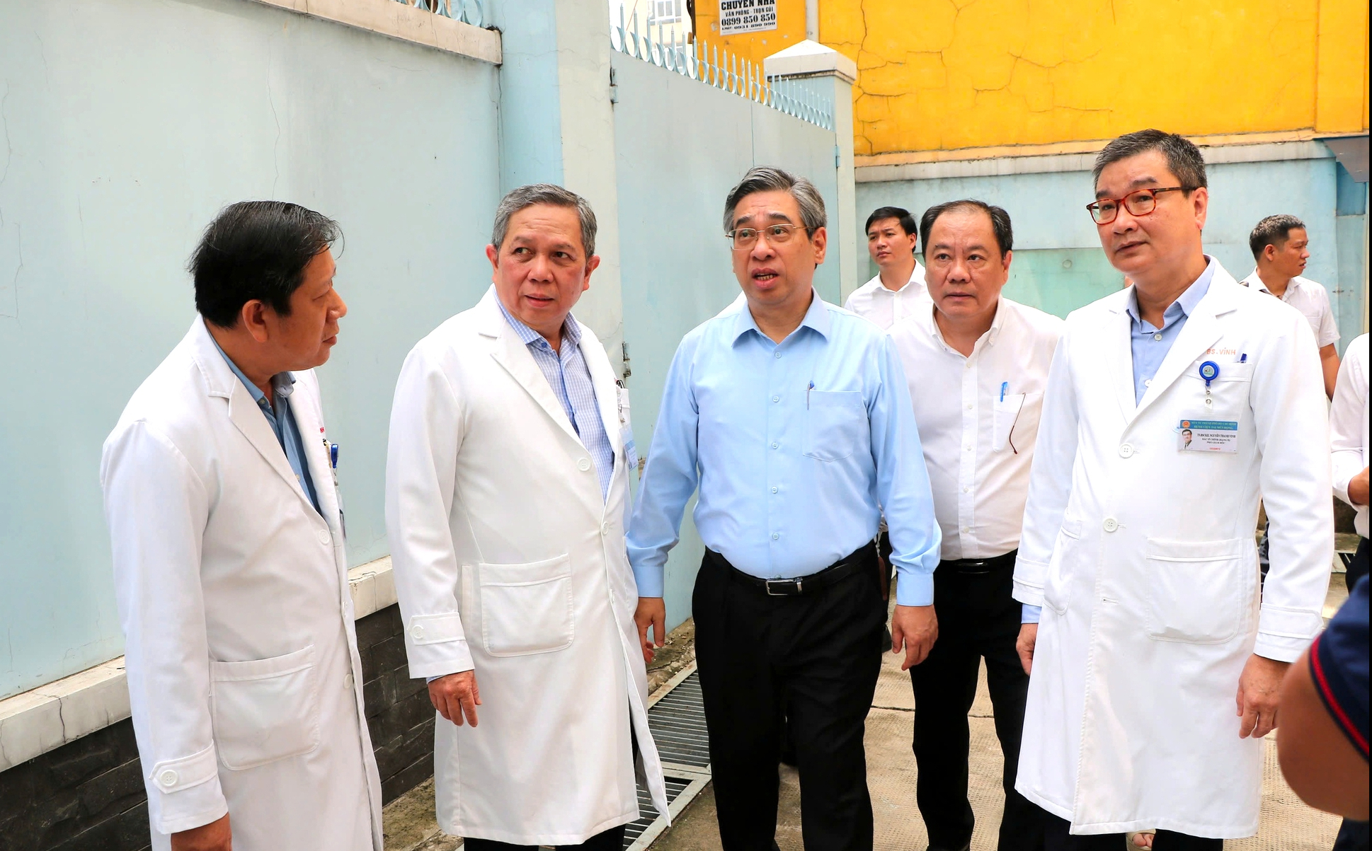 bệnh viện - Ảnh 2.