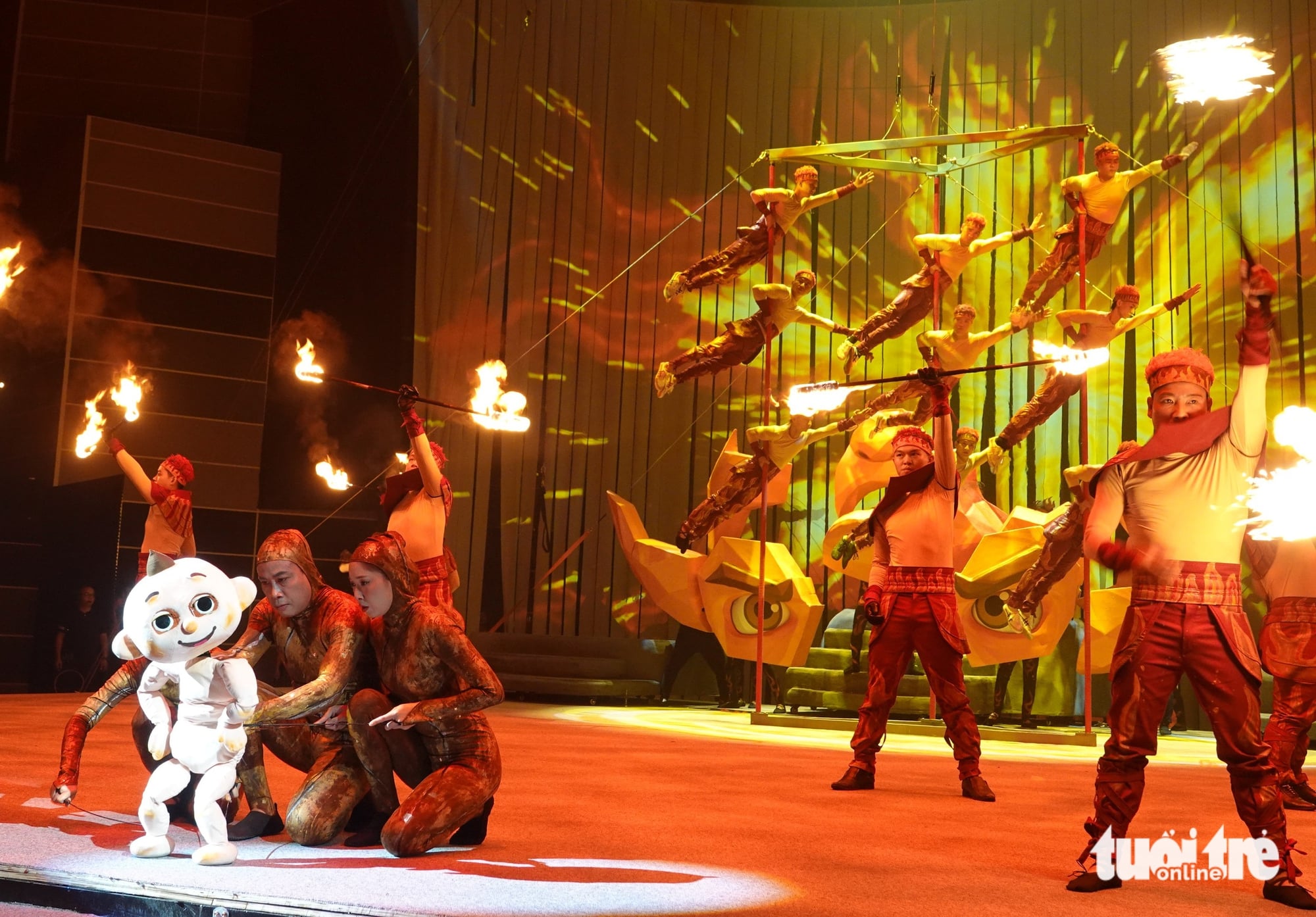 150 artists bring ‘Dreamscape’ to life at Vietnam’s most modern circus theater in Ho Chi Minh City- Ảnh 4. 150 artists bring ‘Dreamscape’ to life at Vietnam’s most modern circus theater in Ho Chi Minh City- Ảnh 4.