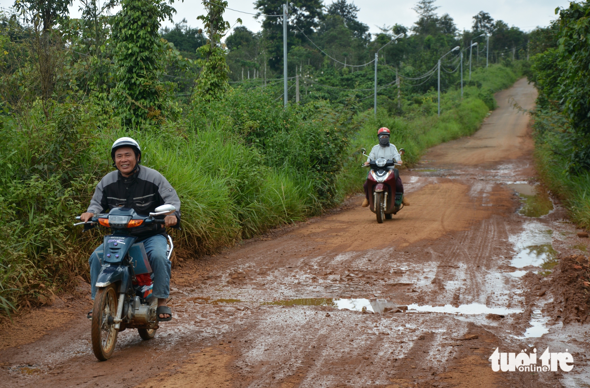 xuống cấp - Ảnh 1.