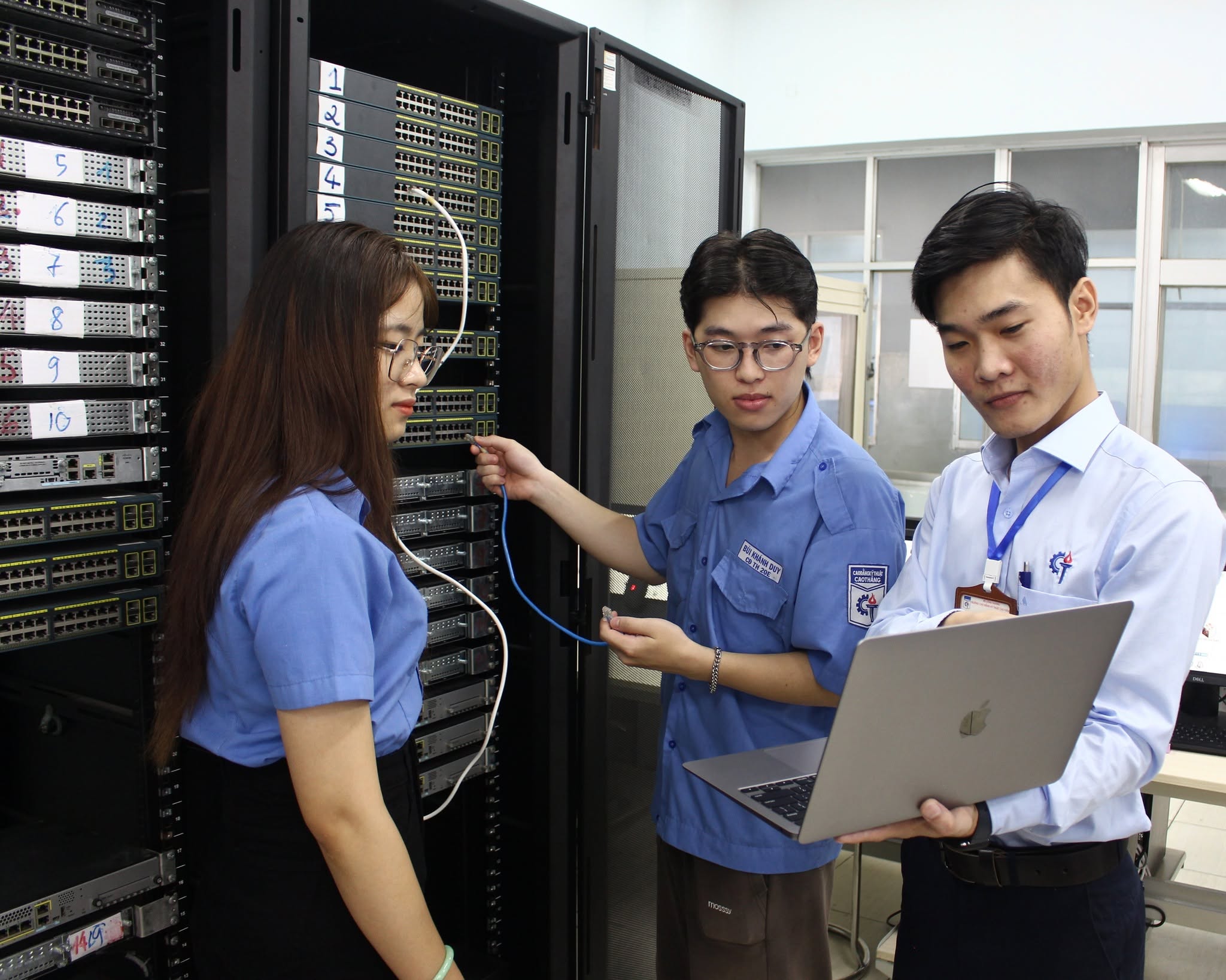 Sẽ có chương trình trung học nghề chất lượng cao trong các trường cao đẳng - Ảnh 3.