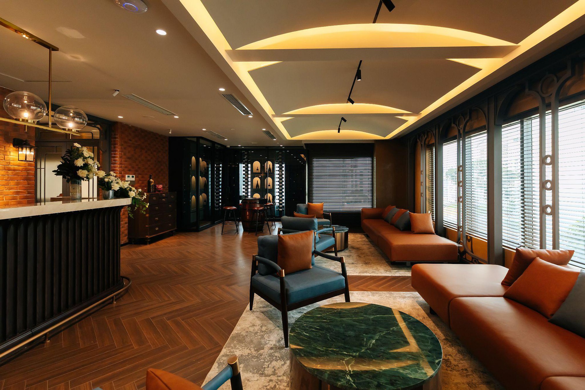 Bên trong trung tâm Private Banking đầu tiên của BIDV tại TP.HCM - Ảnh 1.