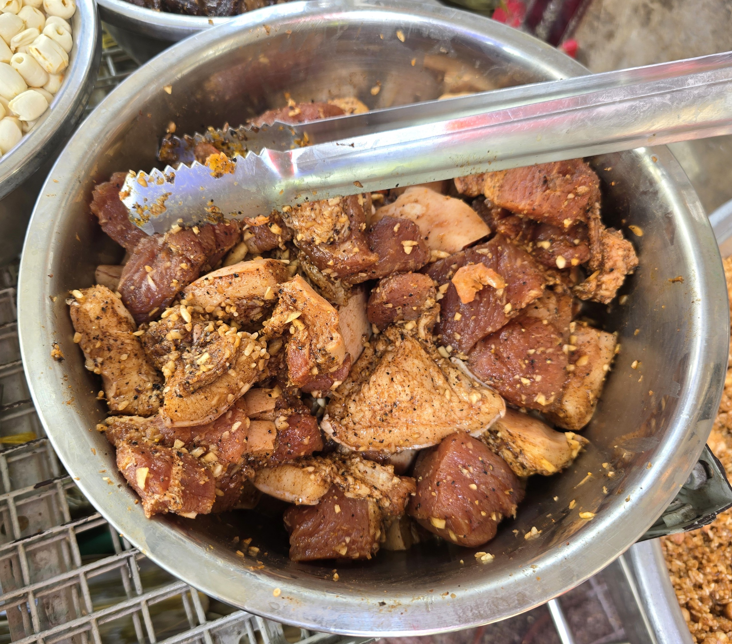 Nấu bánh bá trạng suốt đêm phục vụ Tết Đoan ngọ mùng 5-5 - Ảnh 8.