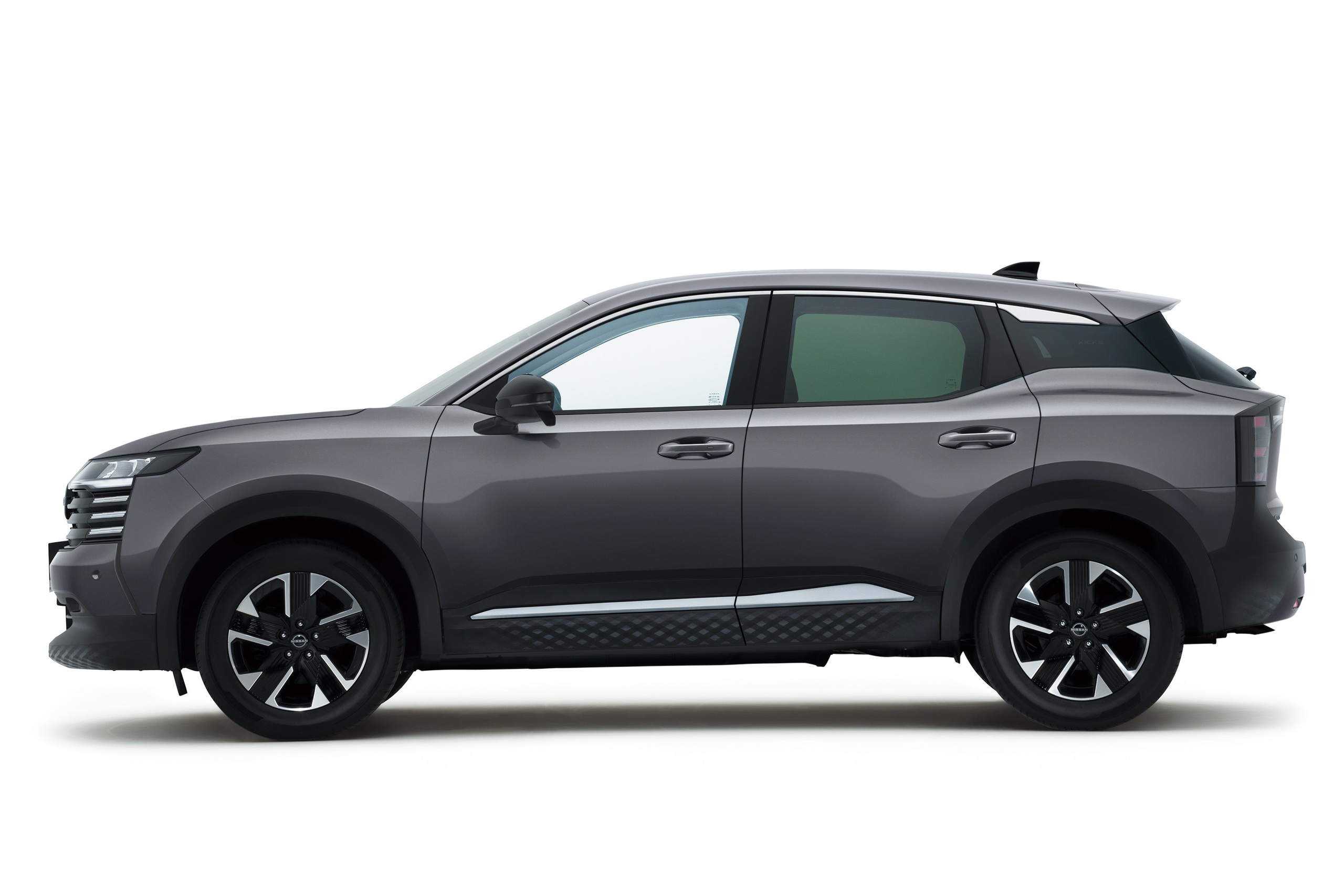 Nissan Kicks thế hệ mới ra mắt: Lột xác toàn diện, lần đầu có dẫn động 4 bánh e-4ORCE - Ảnh 15.