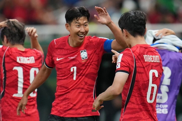 Đội hình ra sân Hàn Quốc đấu Mexico: Son Heung Min đá chính- Ảnh 1. Đội hình ra sân Hàn Quốc đấu Mexico: Son Heung Min đá chính- Ảnh 1.