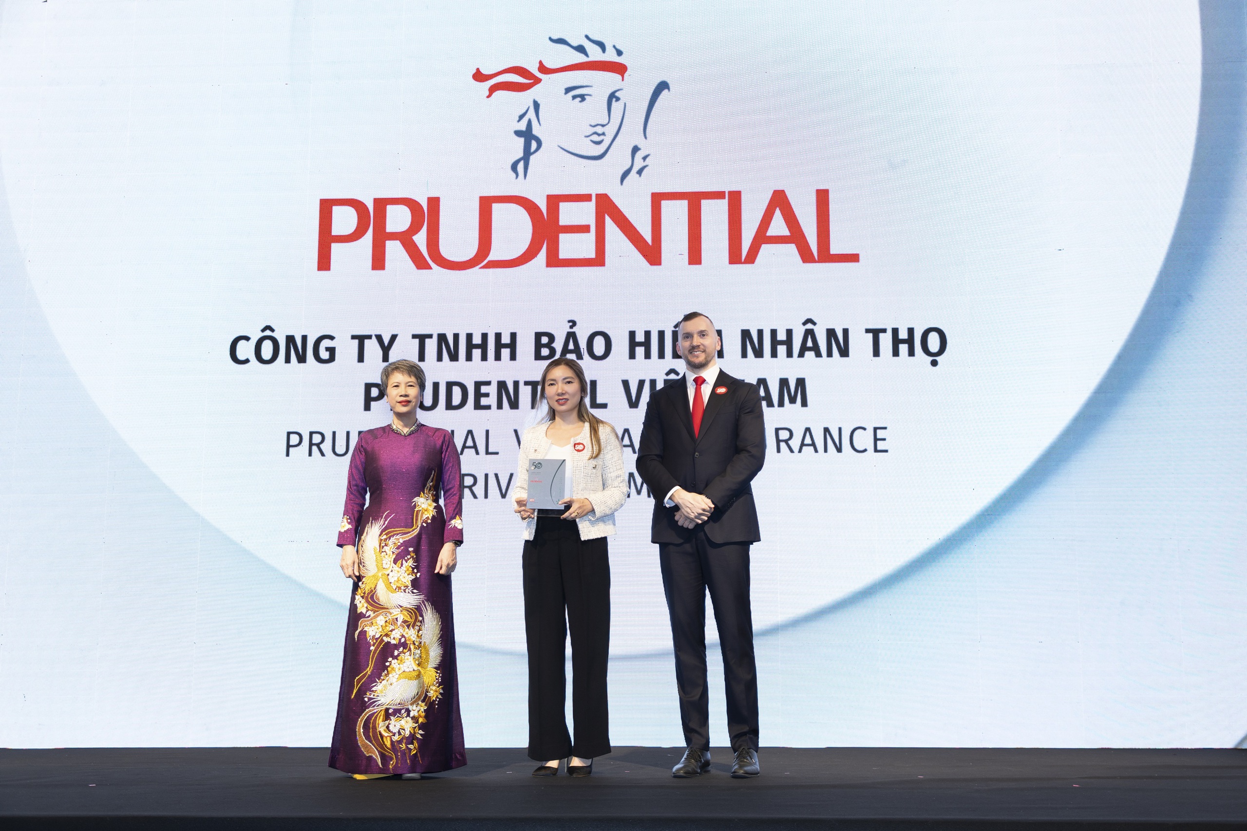 Prudential Việt Nam vào 'Top 50 doanh nghiệp phát triển bền vững 2026' - Ảnh 1.