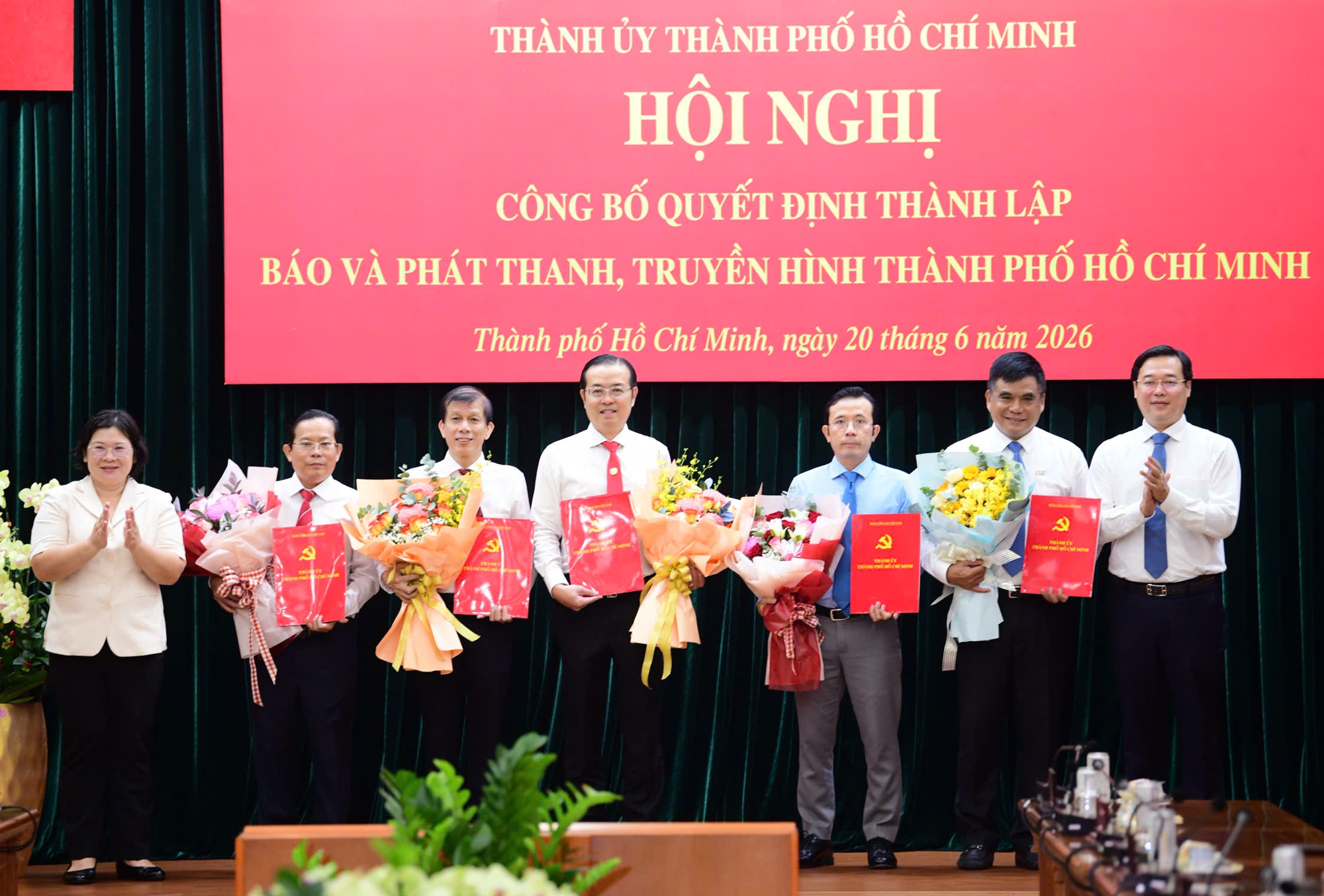 Ông Lê Văn Minh làm Tổng giám đốc Báo và Phát thanh, Truyền hình TP.HCM - Ảnh 1.