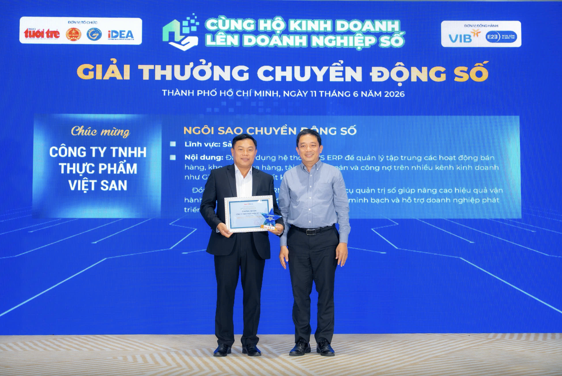 Một năm 'đại phẫu' bộ máy, thực phẩm Việt San hái quả ngọt từ chuyển đổi số - Ảnh 1.