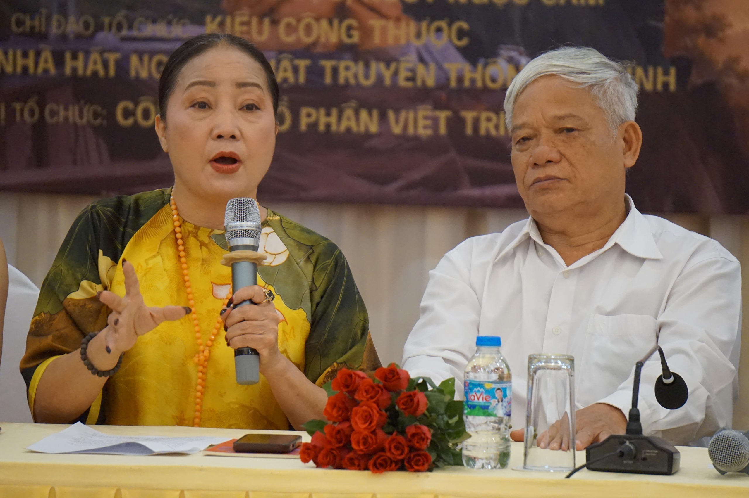 Kịch ‘Khoảng trời con gái’ về 10 cô gái ngã ba Đồng Lộc sẽ chân thật hơn phim?  - Ảnh 1.
