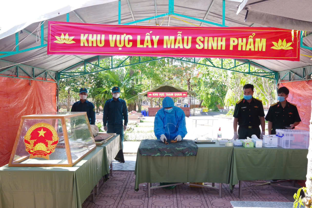 Khánh Hòa: Vượt khó tìm kiếm, quy tập và xác định danh tính hài cốt liệt sĩ - Ảnh 5. Khánh Hòa: Vượt khó tìm kiếm, quy tập và xác định danh tính hài cốt liệt sĩ - Ảnh 2.