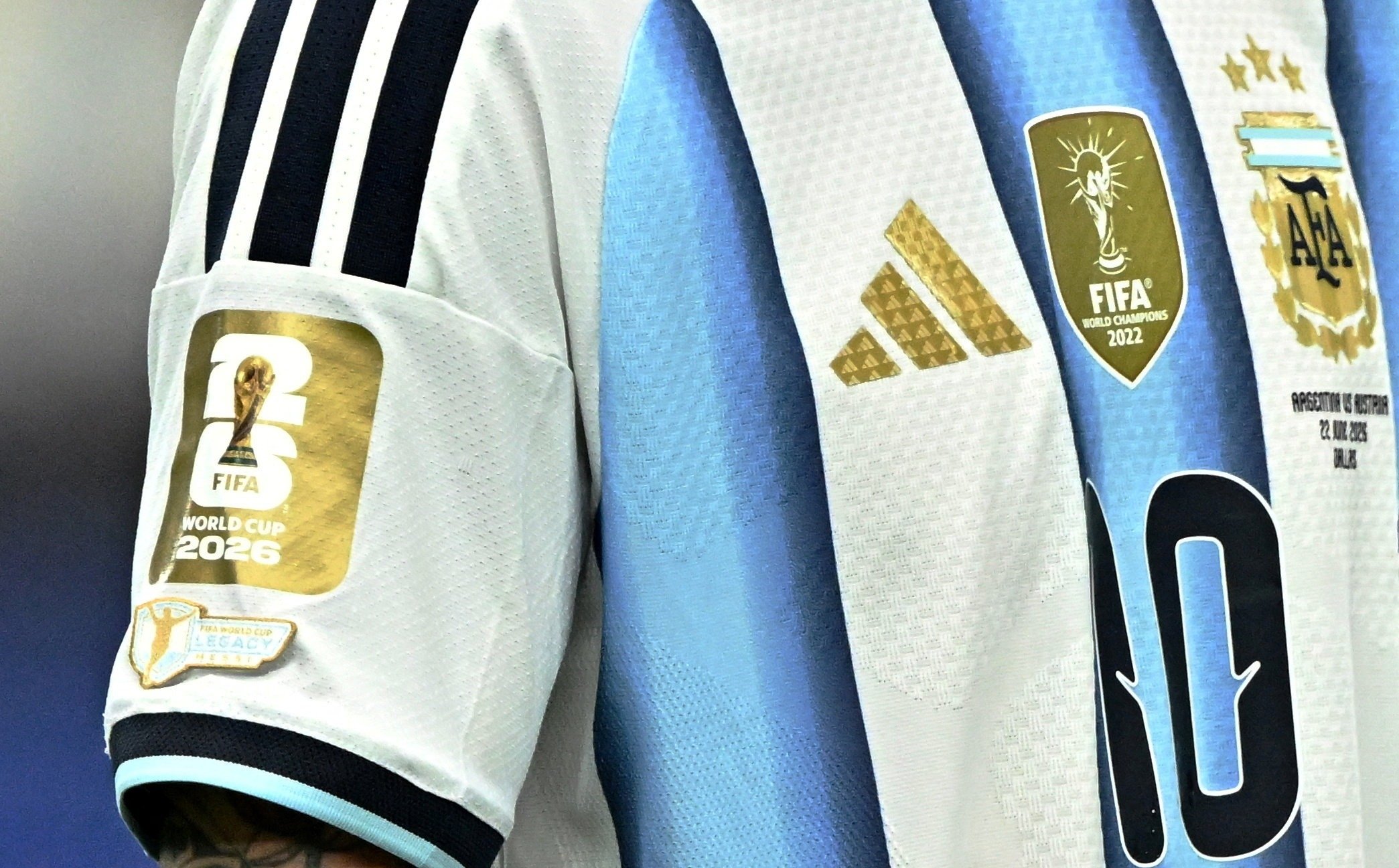 Đôi giày giúp Messi phá kỷ lục lịch sử World Cup - Ảnh 5.
