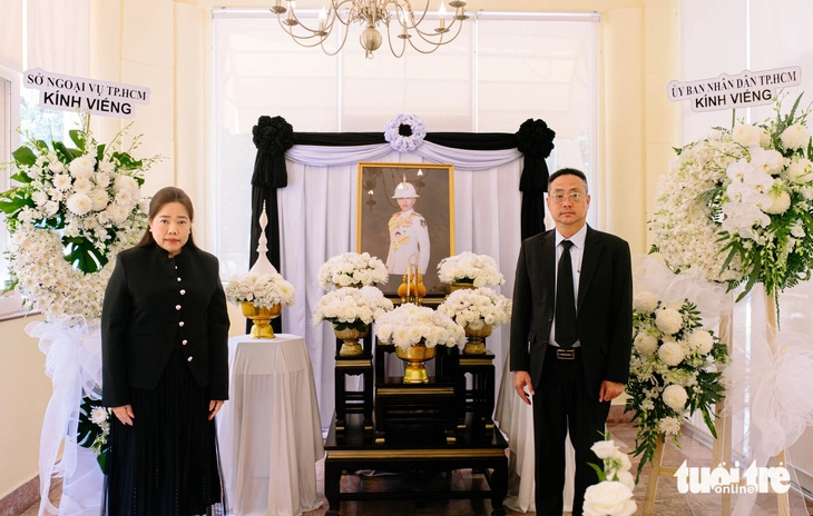 Ho Chi Minh City representative pays respects to late Thai princess at consulate- Ảnh 2.