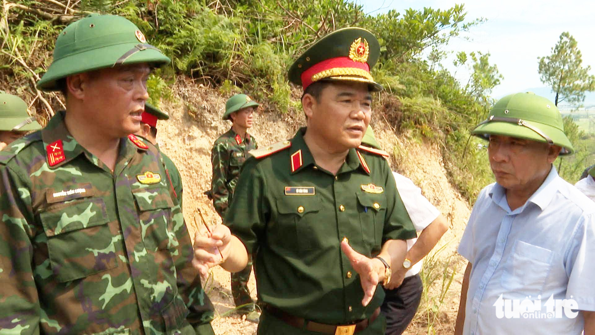 Nghệ An kiểm soát được vụ cháy rừng lan hai xã trong nắng nóng - Ảnh 1.
