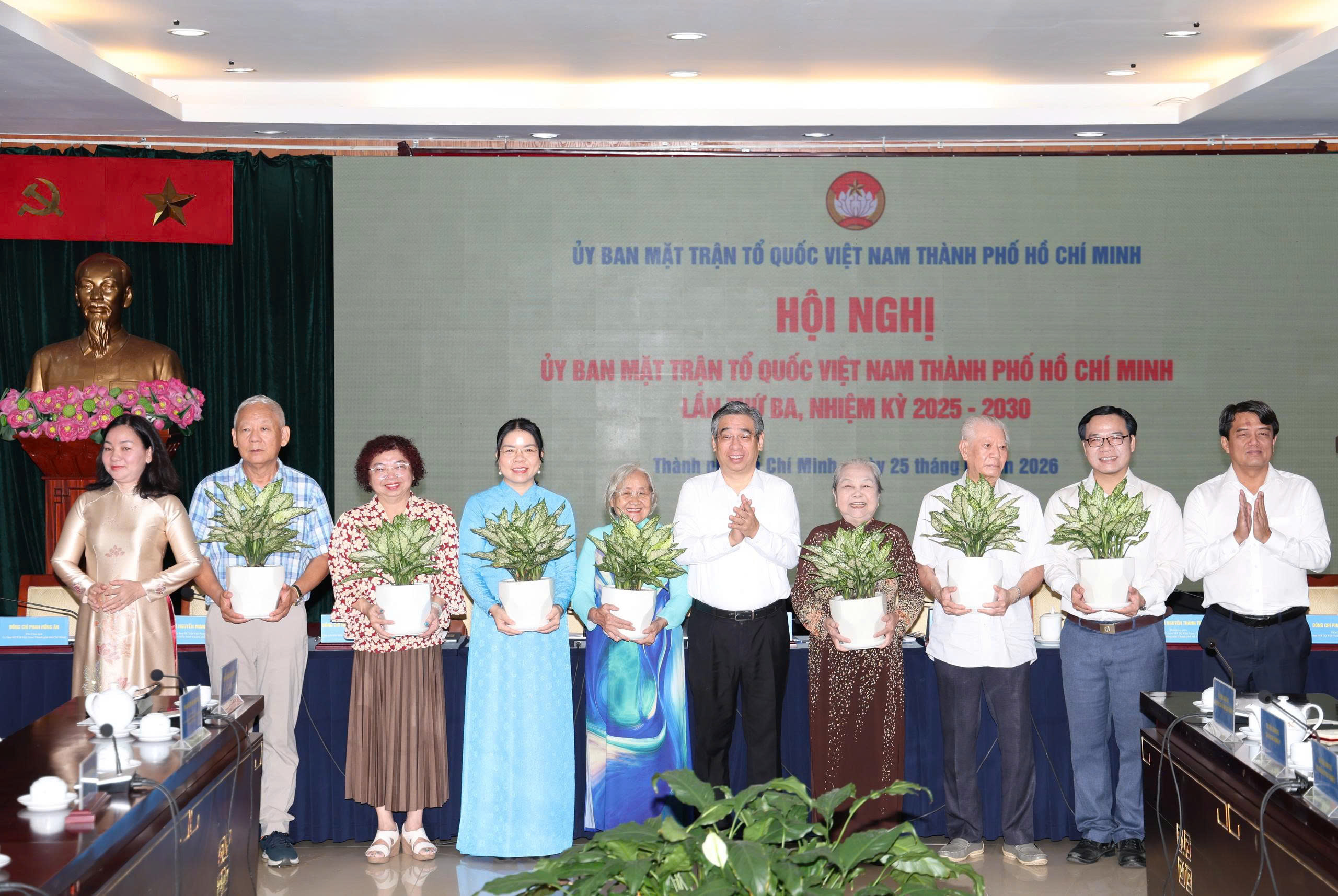 Ủy ban Mặt trận Tổ quốc Việt Nam TP.HCM hiệp thương bổ sung Phó chủ tịch và tổ chức thành viên - Ảnh 3.