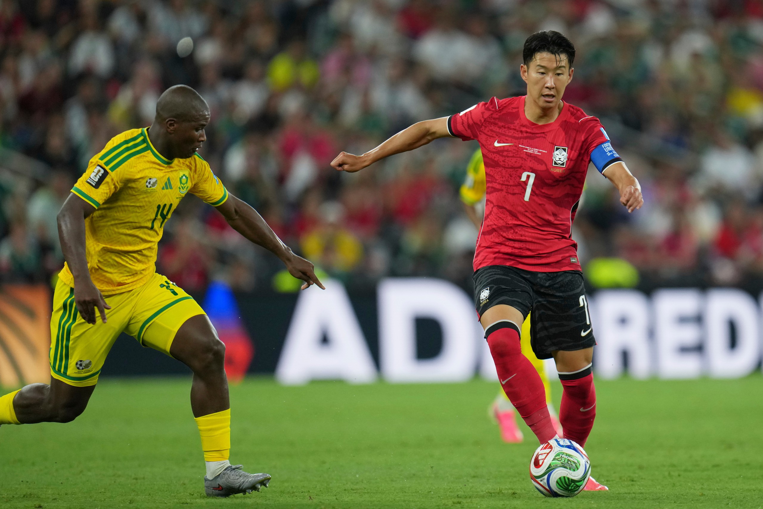 Tìm ra cặp đấu đầu tiên ở vòng 32 đội World Cup 2026 - Ảnh 1.