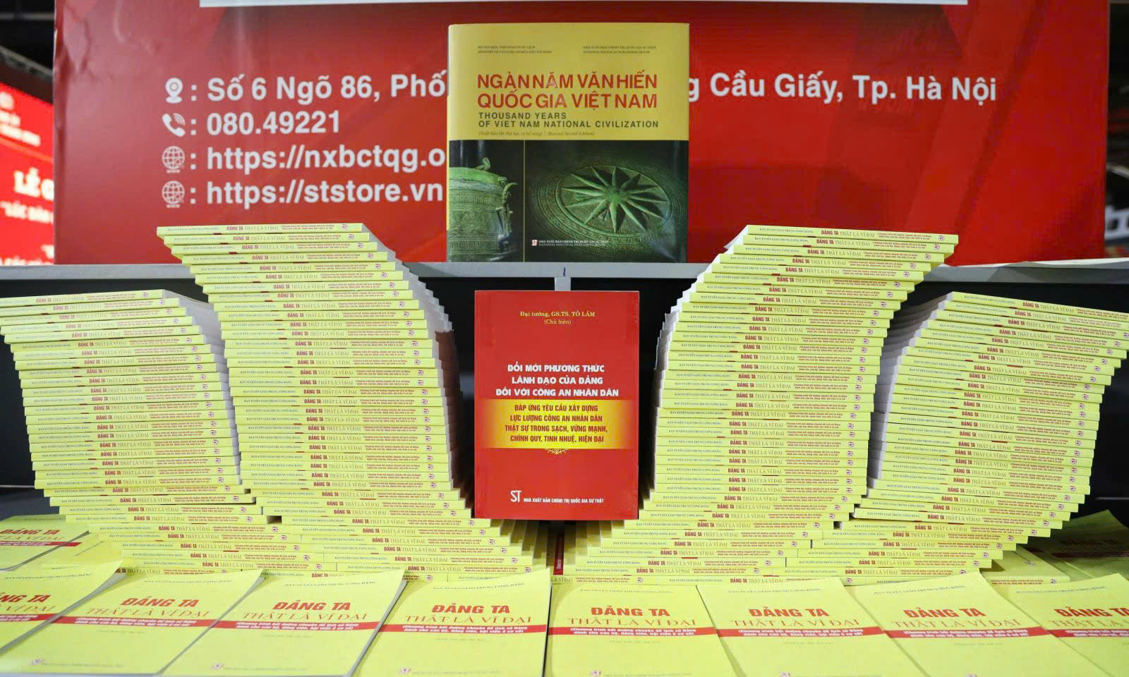 Người làm xuất bản là 'người gác cổng tri thức' - Ảnh 3.