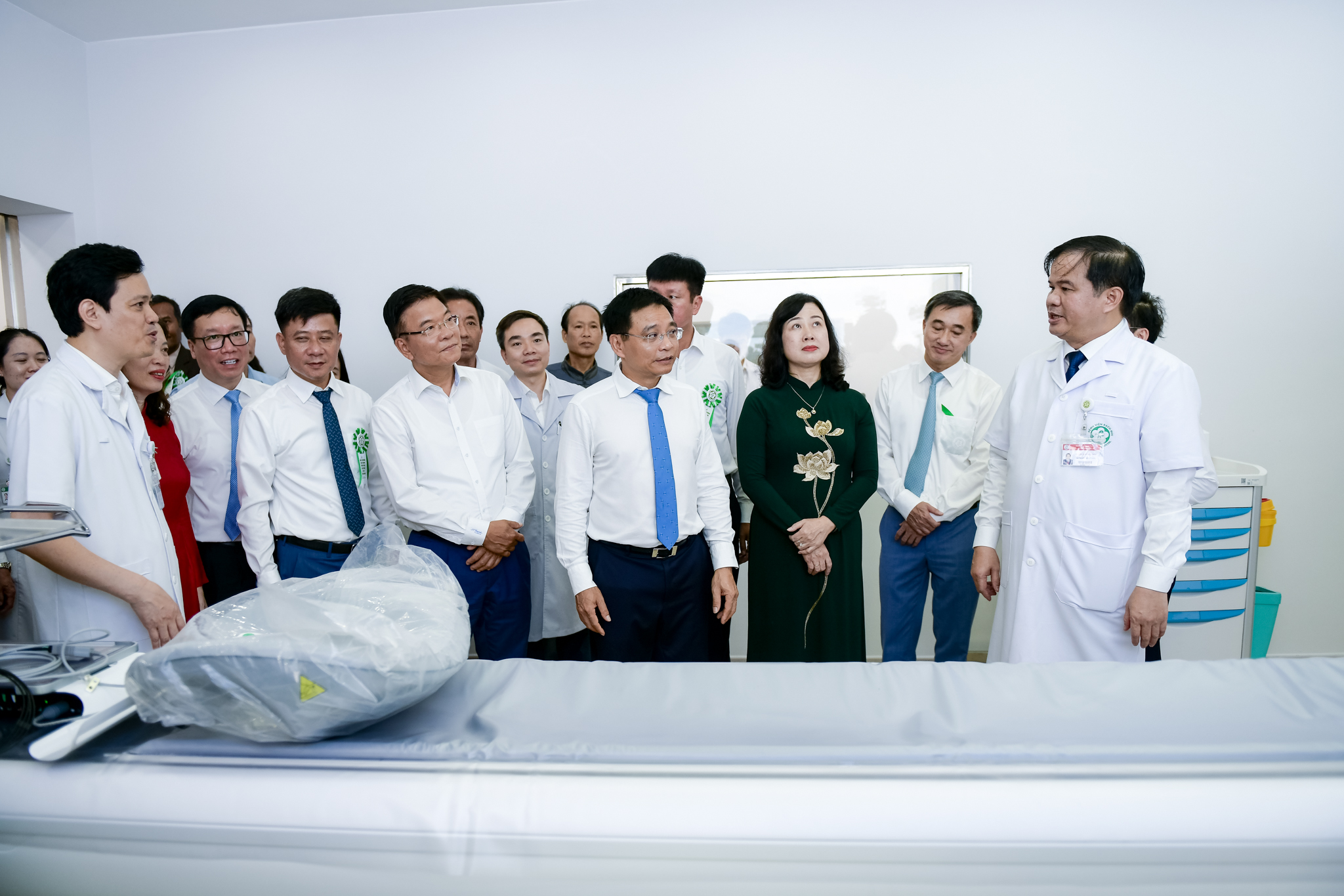 Khai trương Bệnh viện Bạch mai cơ sở 2: Mang chất lượng tuyến cuối đến gần người dân - Ảnh 7.