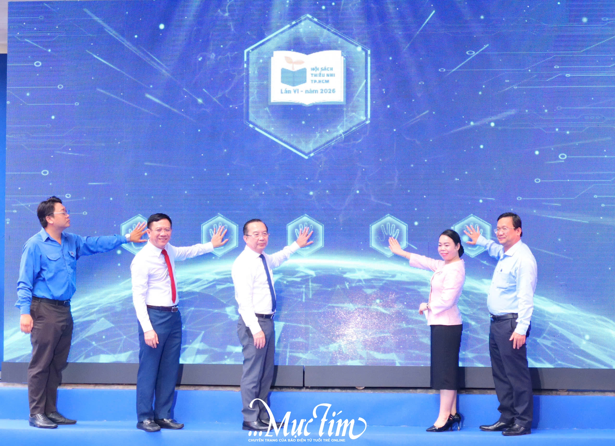 Rộn ràng khai mạc Hội sách thiếu nhi TP.HCM- Ảnh 3.