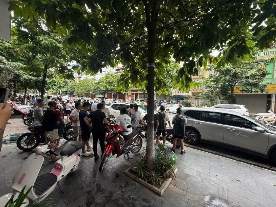 Hai người thương vong sau vụ nổ súng ở Lào Cai - Ảnh 2.
