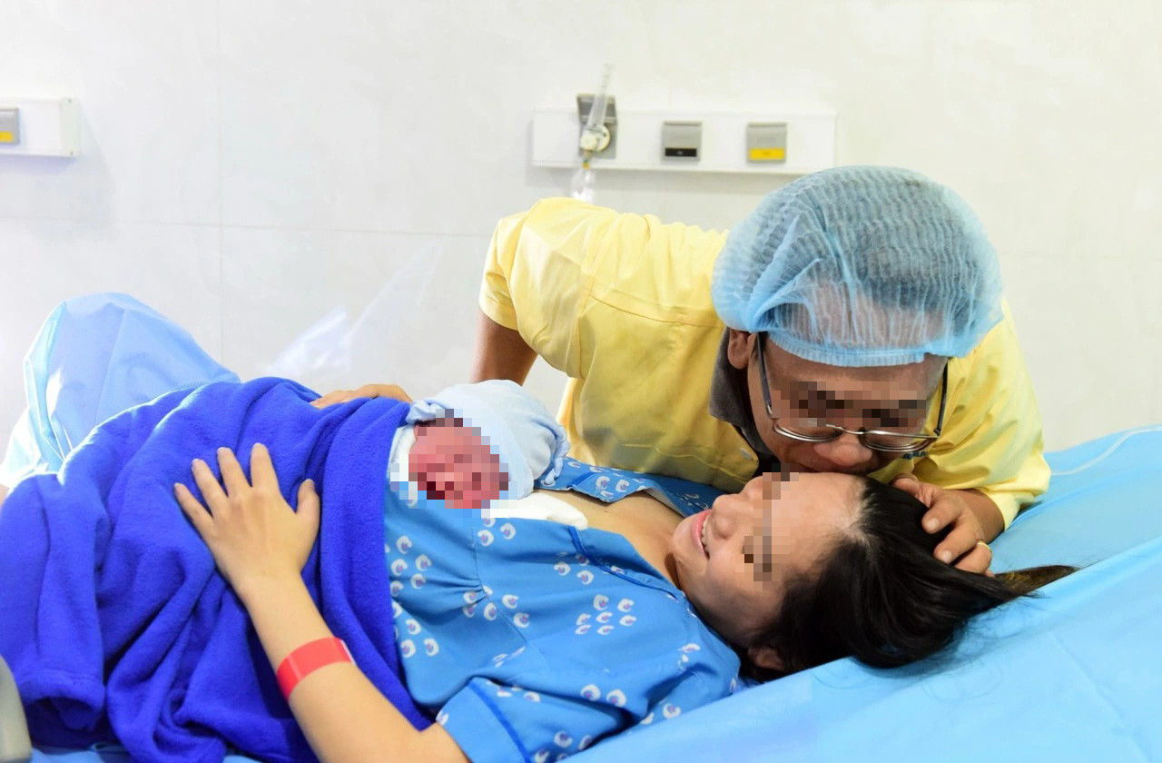 Từ 1-7, phụ nữ nghỉ thai sản 7 tháng khi sinh con thứ 2, ưu tiên mua nhà ở xã hội  - Ảnh 1.
