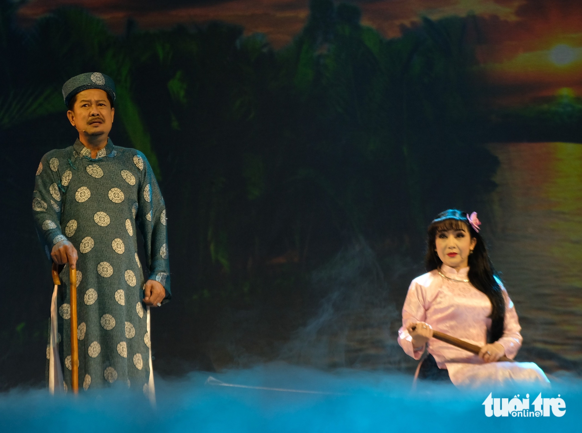 NSND Thanh Nam: Nghệ sĩ muốn nổi tiếng phải lên TP.HCM - Ảnh 1.