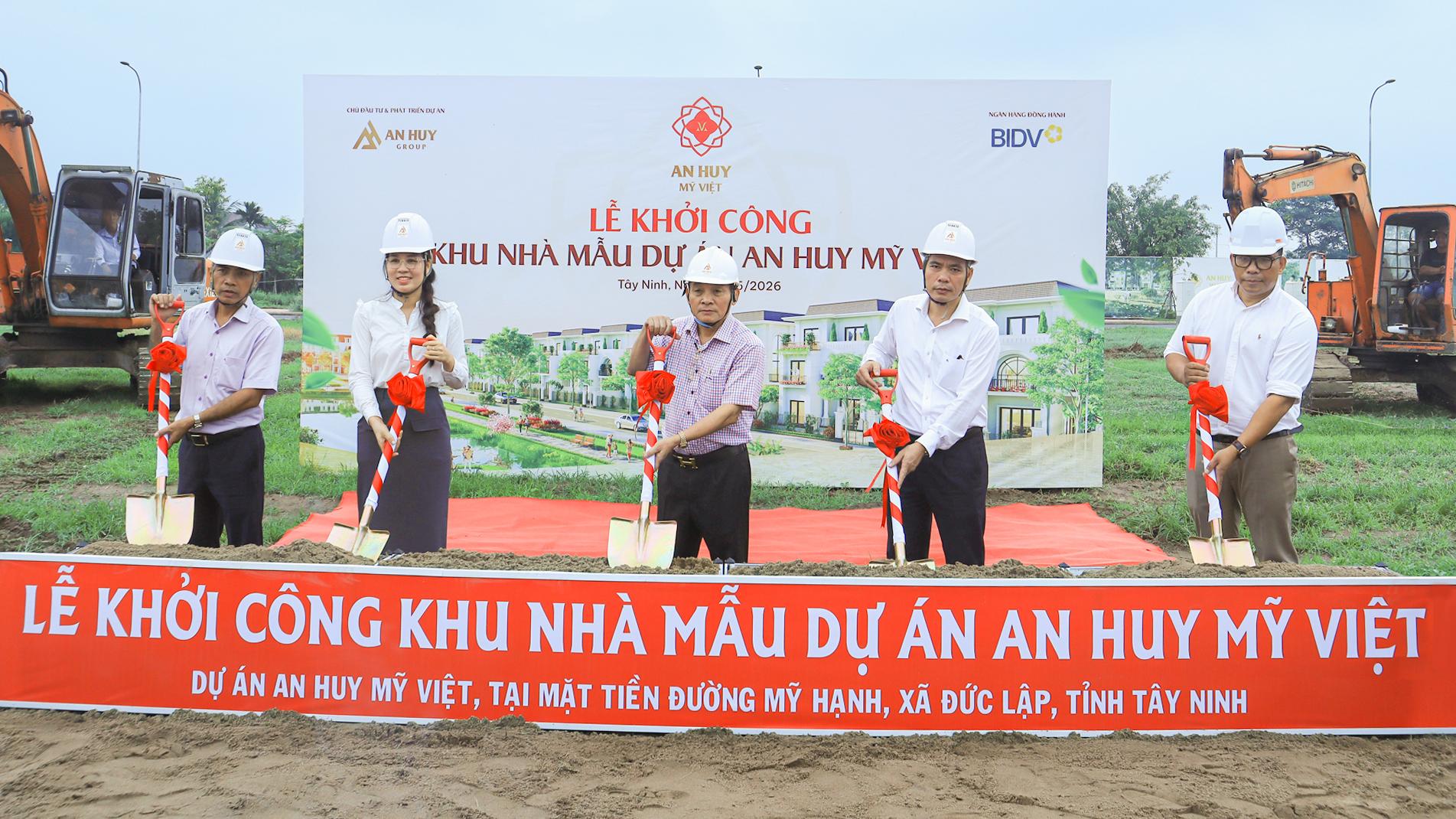 An Huy Mỹ Việt khởi công khu nhà mẫu - Ảnh 1.