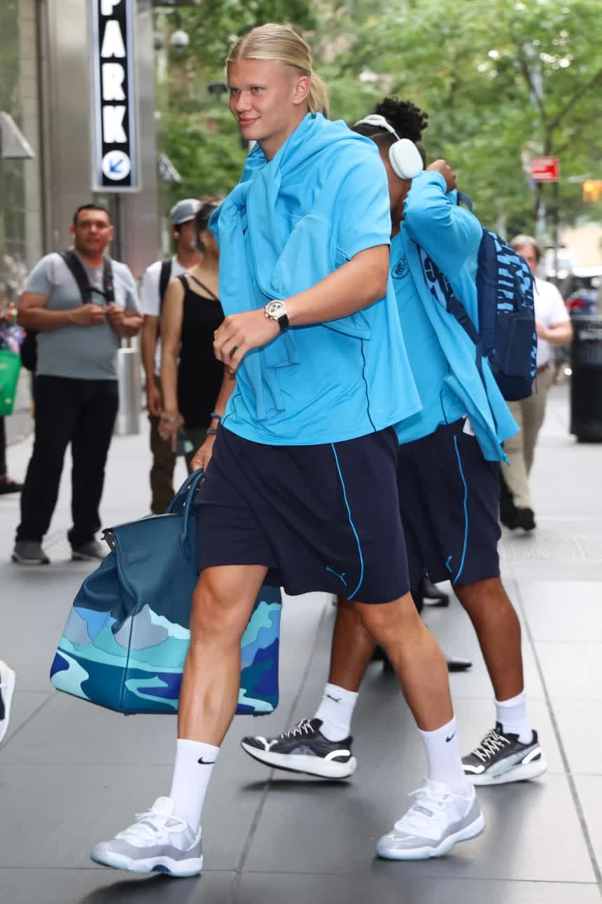 Bộ sưu tập túi Hermès Birkin của Haaland gây sốt World Cup - Ảnh 1.